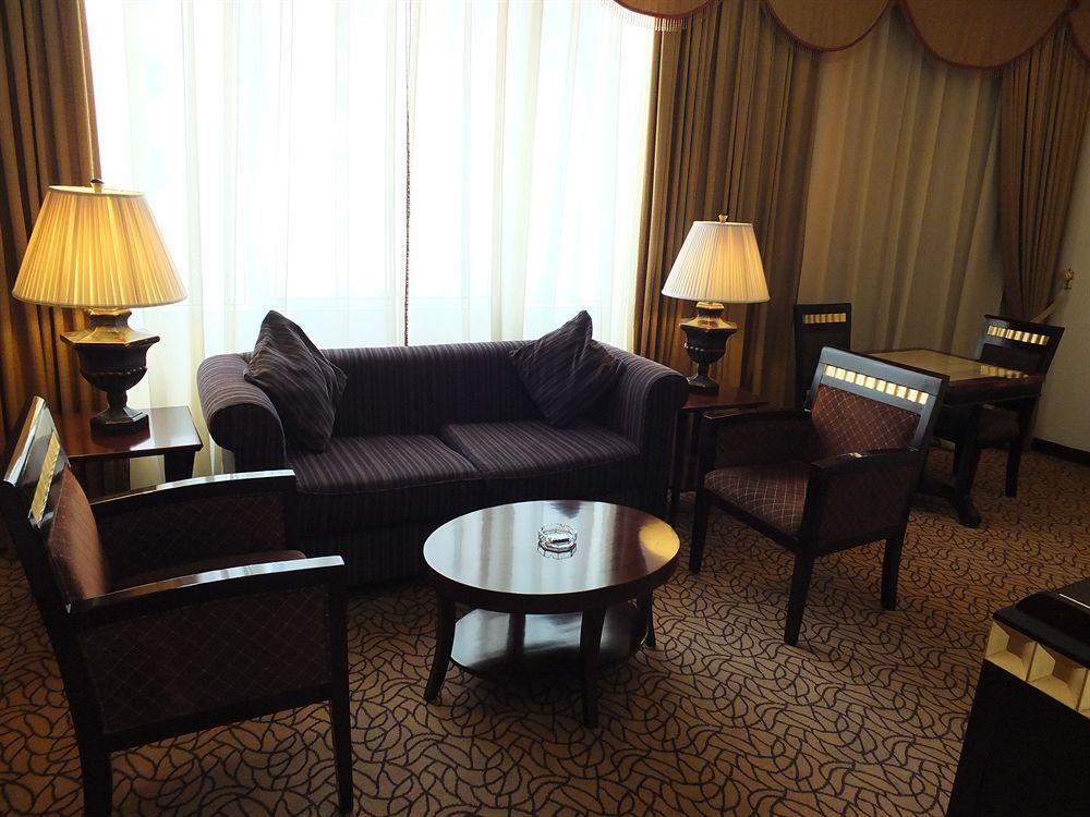 Gloria Hotel Doha Exterior foto